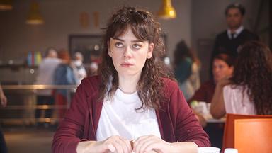 Avlu: El patio 1x7
