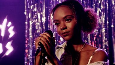Katy Keene 1x9