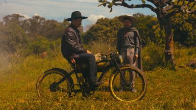 Pancho Villa: El centauro del norte 1x8