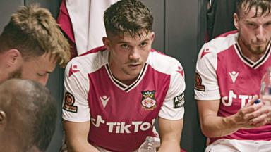 Bienvenidos al Wrexham Football Club 1x4