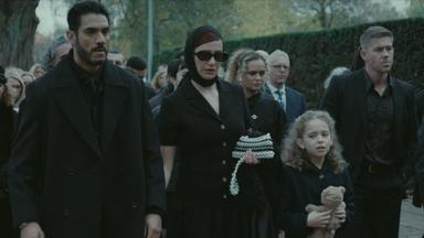 La agente encubierta 1x4