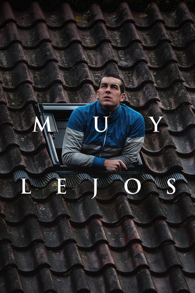 Muy lejos
