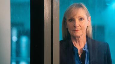 Full Monty 1x2