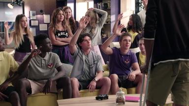 Greenhouse Academy 1x6