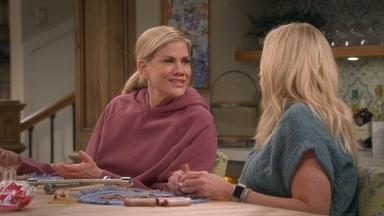 Leanne 1x9